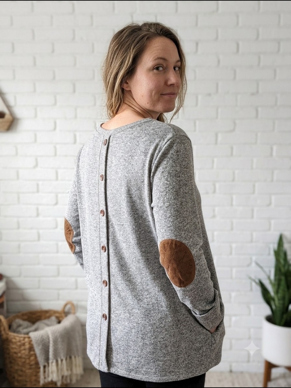 42 Pops Women's Gray Button-Back Pullover Brown Elbow Patches Dark Academia